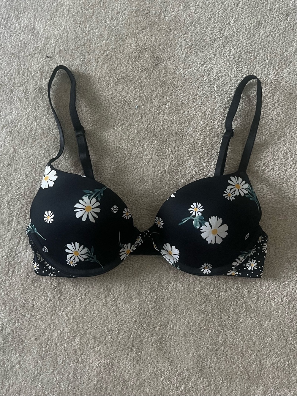 PINK Victoria's Secret Black Daisy Print Padded Underwire Bra